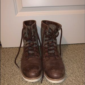 Timberland brown boots
